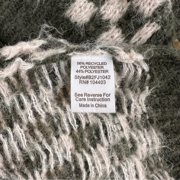 Blu Pepper Black and Cream Patterned Cardigan - Picture 7 of 8